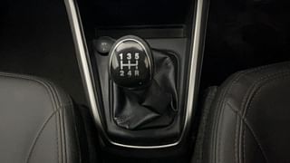 Used 2018 Ford EcoSport [2017-2021] Titanium 1.5L TDCi Diesel Manual interior GEAR  KNOB VIEW