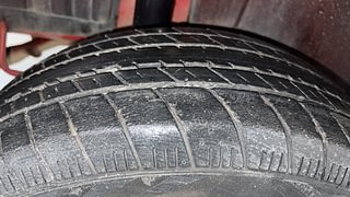 Used 2016 Maruti Suzuki Swift [2011-2017] ZXi Petrol Manual tyres RIGHT REAR TYRE TREAD VIEW