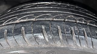 Used 2014 Honda City [2014-2017] V Petrol Manual tyres LEFT FRONT TYRE TREAD VIEW