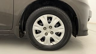 Used 2015 Honda Amaze 1.2L SX Petrol Manual tyres RIGHT FRONT TYRE RIM VIEW