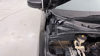 Used 2014 Honda City [2014-2017] V Petrol Manual engine ENGINE RIGHT SIDE HINGE & APRON VIEW