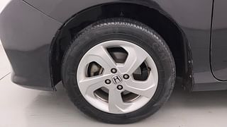 Used 2014 Honda City [2014-2017] V Petrol Manual tyres LEFT FRONT TYRE RIM VIEW