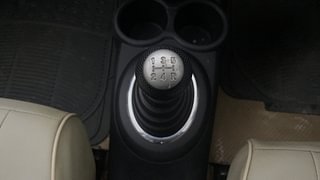 Used 2015 Honda Amaze 1.5L VX Diesel Manual interior GEAR  KNOB VIEW