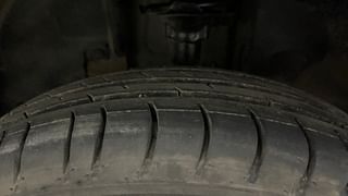 Used 2019 Renault Kwid [2015-2019] RXL Petrol Manual tyres LEFT FRONT TYRE TREAD VIEW