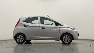 Used 2018 Hyundai Eon [2011-2018] Magna + Petrol Manual exterior RIGHT SIDE VIEW