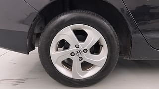 Used 2014 Honda City [2014-2017] V Petrol Manual tyres RIGHT REAR TYRE RIM VIEW