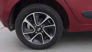 Used 2017 Hyundai Grand i10 [2017-2020] Asta 1.2 CRDi Diesel Manual tyres RIGHT REAR TYRE RIM VIEW