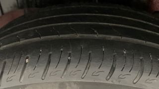 Used 2021 Mahindra XUV 300 W8 AMT (O) Diesel Diesel Automatic tyres RIGHT REAR TYRE TREAD VIEW