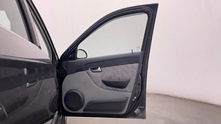 Used 2018 Maruti Suzuki Alto 800 [2016-2019] Vxi Petrol Manual interior RIGHT FRONT DOOR OPEN VIEW