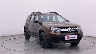 Used 2017 Renault Duster [2015-2019] 85 PS RxE 4X2 MT Diesel Manual exterior RIGHT FRONT CORNER VIEW