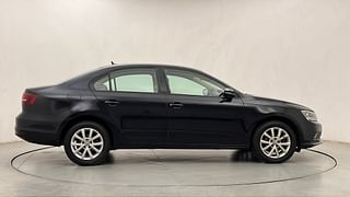 Used 2016 Volkswagen Jetta [2013-2017] Comfortline TSI Petrol Manual exterior RIGHT SIDE VIEW