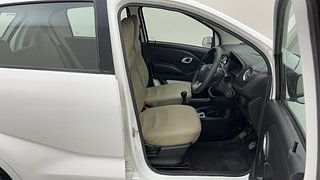 Used 2018 Datsun Redi-GO [2015-2019] S 1.0 Petrol Manual interior RIGHT SIDE FRONT DOOR CABIN VIEW