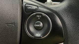 Used 2018 Honda City [2017-2020] V CVT Petrol Automatic top_features Cruise control