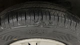 Used 2020 Maruti Suzuki Wagon R 1.0 [2019-2022] LXI (O) CNG Petrol+cng Manual tyres RIGHT FRONT TYRE TREAD VIEW