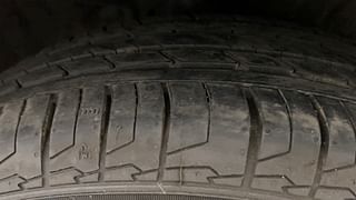 Used 2023 Kia Seltos HTX G Petrol Manual tyres RIGHT FRONT TYRE TREAD VIEW