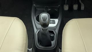 Used 2018 Datsun Redi-GO [2015-2019] S 1.0 Petrol Manual interior GEAR  KNOB VIEW