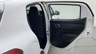 Used 2019 Renault Kwid [2015-2019] 1.0 RXT AMT Opt Petrol Automatic interior RIGHT REAR DOOR OPEN VIEW