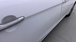 Used 2015 Maruti Suzuki Ciaz [2014-2017] ZXi Petrol Manual dents MINOR SCRATCH