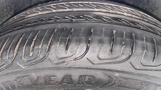 Used 2022 Tata Altroz XZ Plus 1.5 Diesel Manual tyres RIGHT FRONT TYRE TREAD VIEW