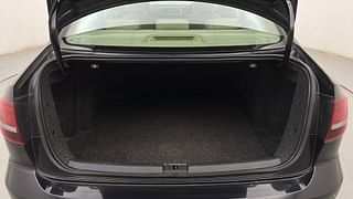 Used 2016 Volkswagen Jetta [2013-2017] Comfortline TSI Petrol Manual interior DICKY INSIDE VIEW