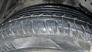 Used 2011 Honda City V Petrol Manual tyres LEFT FRONT TYRE TREAD VIEW