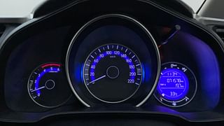 Used 2016 Honda Jazz [2015-2019] VX Diesel Diesel Manual interior CLUSTERMETER VIEW