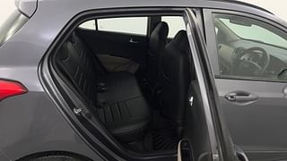 Used 2017 Hyundai Grand i10 [2017-2020] Sportz 1.2 Kappa VTVT Petrol Manual interior RIGHT SIDE REAR DOOR CABIN VIEW