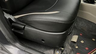 Used 2021 Maruti Suzuki Alto 800 [2019-2022] LXI Petrol Manual top_features Seat adjustment