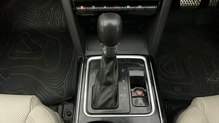 Used 2021 Mahindra XUV700 AX 7 Petrol AT Luxury Pack 7 STR Petrol Automatic interior GEAR  KNOB VIEW