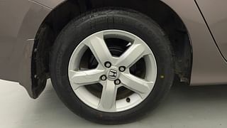 Used 2011 Honda City V Petrol Manual tyres RIGHT REAR TYRE RIM VIEW