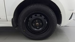 Used 2017 Tata Tiago [2016-2020] Revotron XT Petrol Manual tyres RIGHT FRONT TYRE RIM VIEW
