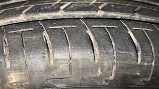 Used 2020 Maruti Suzuki Ignis Alpha AMT Petrol Petrol Automatic tyres RIGHT FRONT TYRE TREAD VIEW