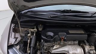 Used 2016 Honda Jazz [2015-2019] VX Diesel Diesel Manual engine ENGINE RIGHT SIDE HINGE & APRON VIEW