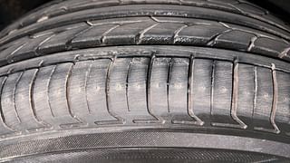 Used 2016 Honda City [2014-2017] V Petrol Manual tyres LEFT REAR TYRE TREAD VIEW