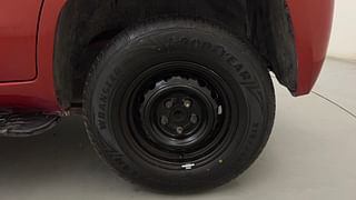 Used 2016 Mahindra TUV300 [2015-2020] T6 Plus Diesel Manual tyres LEFT REAR TYRE RIM VIEW
