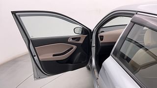 Used 2019 Hyundai Elite i20 [2018-2020] Sportz Plus 1.2 Petrol Manual interior LEFT FRONT DOOR OPEN VIEW