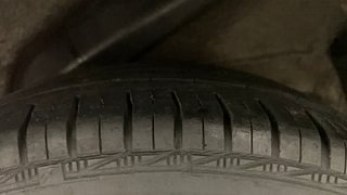 Used 2010 Hyundai i10 [2007-2010] Magna 1.2 Petrol Petrol Manual tyres LEFT REAR TYRE TREAD VIEW