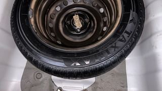 Used 2014 Hyundai Verna [2011-2015] Fluidic 1.6 VTVT EX Petrol Manual tyres SPARE TYRE VIEW