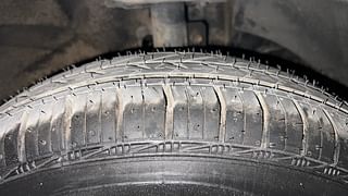 Used 2017 Maruti Suzuki Dzire [2017-2020] VXI AMT Petrol Automatic tyres RIGHT FRONT TYRE TREAD VIEW