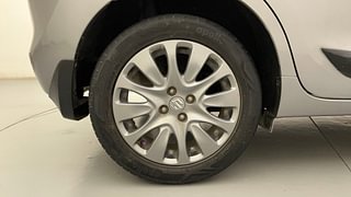 Used 2016 Maruti Suzuki Baleno [2015-2019] Alpha Petrol Petrol Manual tyres RIGHT REAR TYRE RIM VIEW