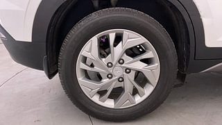 Used 2020 Hyundai Creta SX IVT Petrol Petrol Automatic tyres RIGHT REAR TYRE RIM VIEW