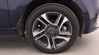 Used 2021 Tata Tigor Revotron XZA plus AMT Petrol Automatic tyres RIGHT FRONT TYRE RIM VIEW