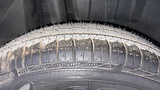 Used 2017 Maruti Suzuki Dzire [2017-2020] VXI AMT Petrol Automatic tyres RIGHT REAR TYRE TREAD VIEW