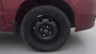 Used 2014 Maruti Suzuki Alto K10 [2010-2014] VXi Petrol Manual tyres RIGHT FRONT TYRE RIM VIEW