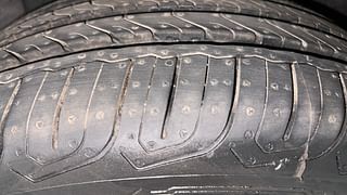 Used 2013 Hyundai i20 [2012-2014] Sportz 1.4 CRDI Diesel Manual tyres LEFT REAR TYRE TREAD VIEW