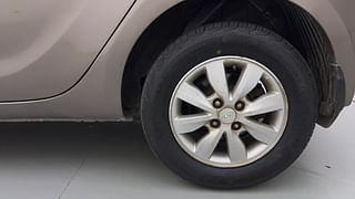Used 2013 Hyundai i20 [2012-2014] Sportz 1.4 CRDI Diesel Manual tyres LEFT REAR TYRE RIM VIEW