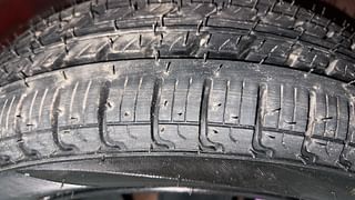 Used 2014 Maruti Suzuki Alto K10 [2010-2014] VXi Petrol Manual tyres LEFT FRONT TYRE TREAD VIEW