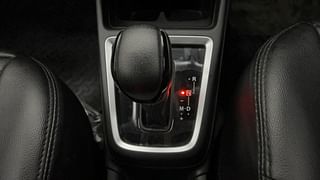 Used 2022 Maruti Suzuki Swift ZXI AMT Petrol Automatic interior GEAR  KNOB VIEW