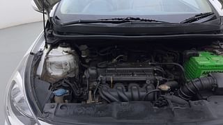 Used 2014 Hyundai Verna [2011-2015] Fluidic 1.6 VTVT EX Petrol Manual engine ENGINE RIGHT SIDE HINGE & APRON VIEW