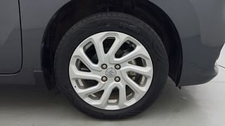 Used 2022 Maruti Suzuki Baleno Zeta AT Petrol Petrol Automatic tyres RIGHT FRONT TYRE RIM VIEW